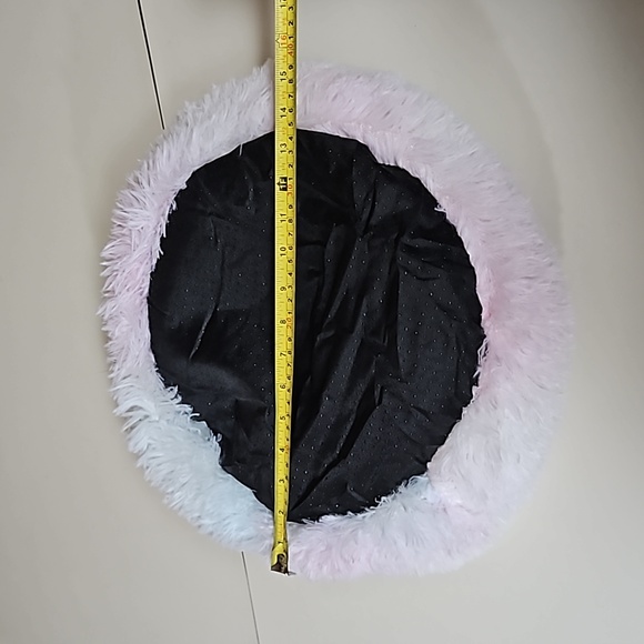 Calming Soft Light Pastel Small Pet Bed NWOT - Picture 7 of 9